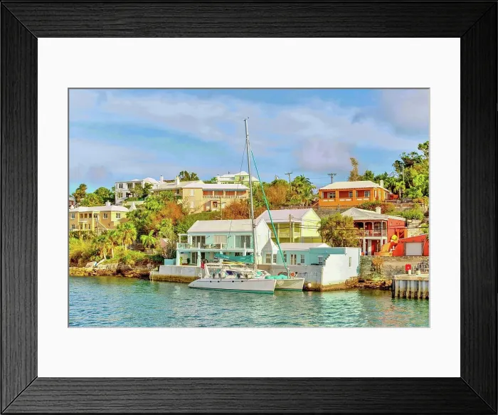 Framed Print : Catamaran in The Great Sound, moored in front of typical pastel coloured properties, Bermuda, Atlantic, North America Framed Print : Catamaran in The Great Sound, moored in front of typical pastel coloured properties, Bermuda, Atlantic, North America