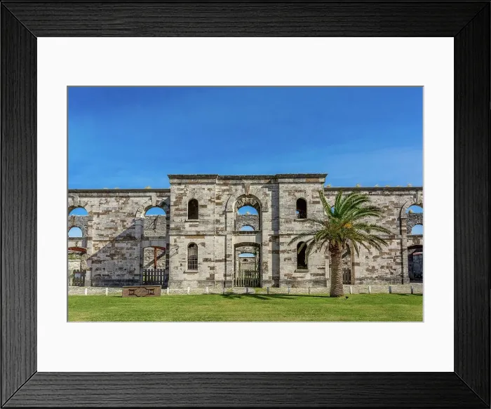 Framed Print : The Victualling Warehouse at the disused Royal Naval Dockyard, Bermuda, Atlantic, North America Framed Print : The Victualling Warehouse at the disused Royal Naval Dockyard, Bermuda, Atlantic, North America