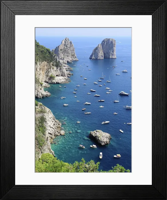 Framed Print : Faraglioni cliffs on Capri island, Bay of Naples, Campania, Italy, Europe Framed Print : Faraglioni cliffs on Capri island, Bay of Naples, Campania, Italy, Europe