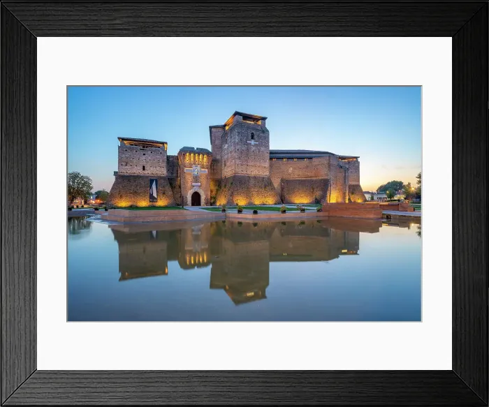 Framed Print : View of Castel Sismondo reflecting in ornamental water pool at dusk, Rimini, Emilia-Romagna, Italy, Europe Framed Print : View of Castel Sismondo reflecting in ornamental water pool at dusk, Rimini, Emilia-Romagna, Italy, Europe