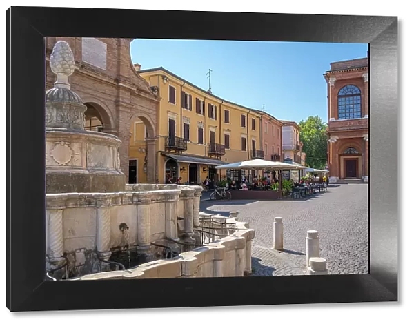 View of fountain and restaurant in Piazza Cavour in Rimini, Rimini, Emilia-Romagna, Italy, Europe