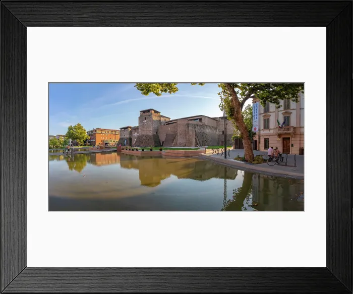 Framed Print : View of Rocca Malatestiana from Piazza Malatesta, Rimini, Emilia-Romagna, Italy, Europe Framed Print : View of Rocca Malatestiana from Piazza Malatesta, Rimini, Emilia-Romagna, Italy, Europe