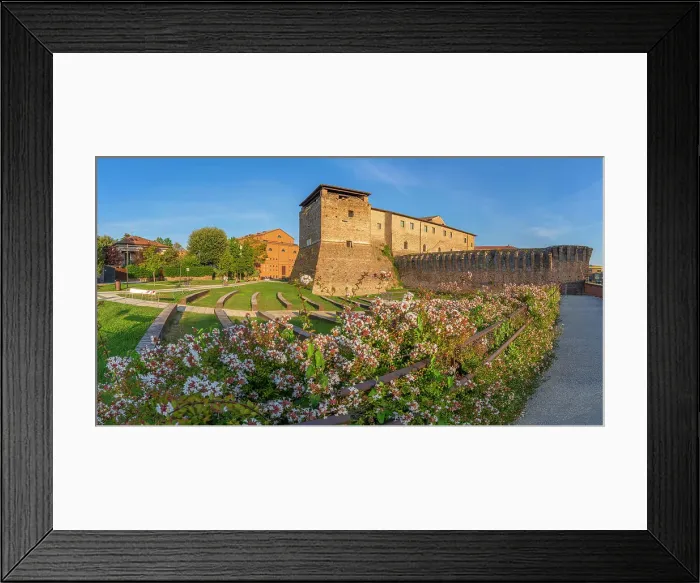 Framed Print : View of Rocca Malatestiana from Arena Francesca da Rimini, Rimini, Emilia-Romagna, Italy, Europe Framed Print : View of Rocca Malatestiana from Arena Francesca da Rimini, Rimini, Emilia-Romagna, Italy, Europe