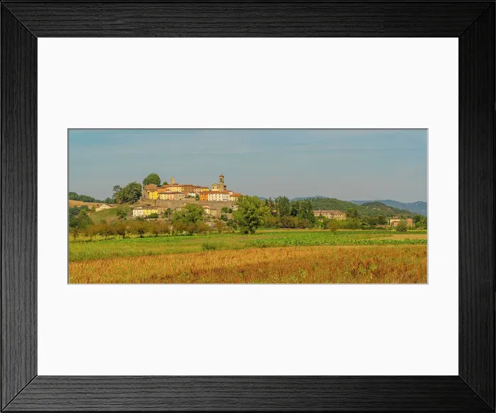 Framed Print : View of Monterchi and surrounding countryside, Province of Arezzo, Tuscany, Italy, Europe Framed Print : View of Monterchi and surrounding countryside, Province of Arezzo, Tuscany, Italy, Europe