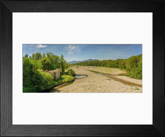Framed Print : View of river from Ponte Santa Maria Maddalena, Province of San Rimini, Emilia-Romagna, Italy, Europe Framed Print : View of river from Ponte Santa Maria Maddalena, Province of San Rimini, Emilia-Romagna, Italy, Europe