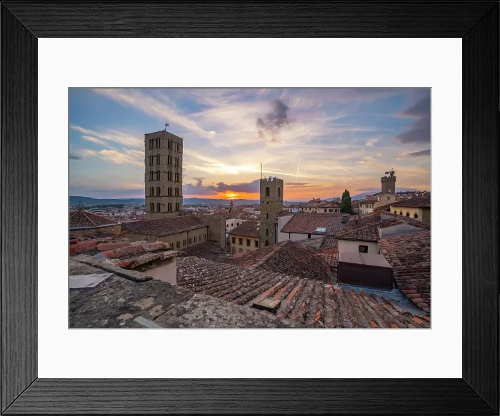 Framed Print : View of city skyline and rooftops from Palazzo della Fraternita dei Laici at sunset, Arezzo, Province of Arezzo, Tuscany, Italy, Europe Framed Print : View of city skyline and rooftops from Palazzo della Fraternita dei Laici at sunset, Arezzo, Province of Arezzo, Tuscany, Italy, Europe