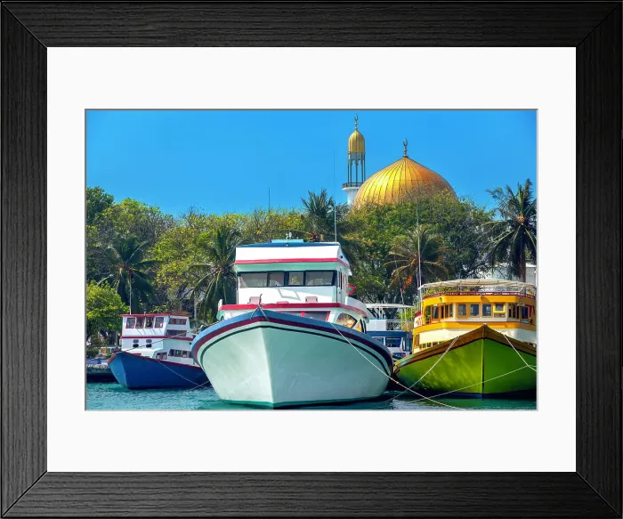 Framed Print : Grand Friday Mosque and traditional fishing boats in the capital, Male, The Maldives, Indian Ocean, Asia