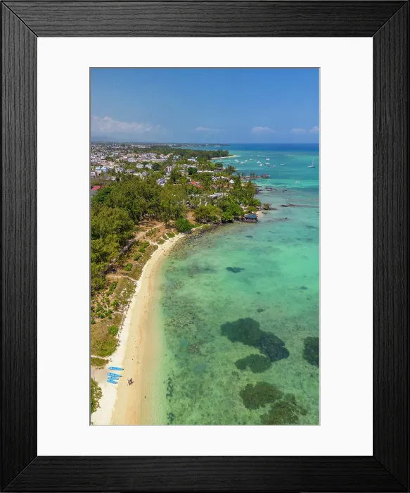 Framed Print : Aerial view of beach and turquoise water at Le Clos Choisy, Mauritius, Indian Ocean, Africa Framed Print : Aerial view of beach and turquoise water at Le Clos Choisy, Mauritius, Indian Ocean, Africa