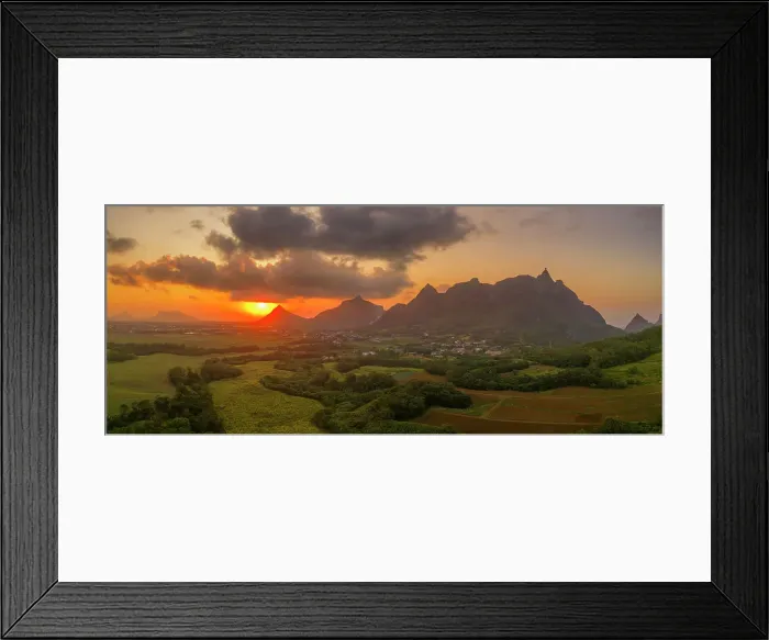 Framed Print : View of golden sunset behind Long Mountain and patchwork of green fields, Mauritius, Indian Ocean, Africa Framed Print : View of golden sunset behind Long Mountain and patchwork of green fields, Mauritius, Indian Ocean, Africa
