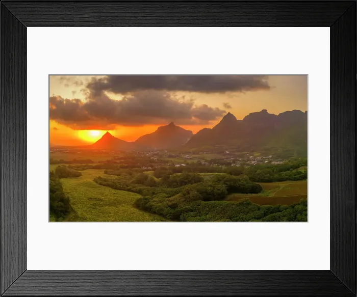Framed Print : View of golden sunset behind Long Mountain and patchwork of green fields, Mauritius, Indian Ocean, Africa Framed Print : View of golden sunset behind Long Mountain and patchwork of green fields, Mauritius, Indian Ocean, Africa