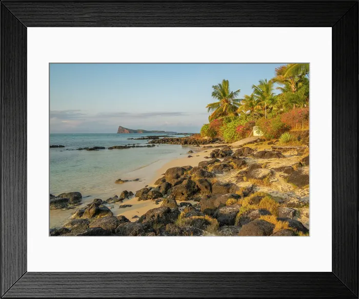 Framed Print : View of beach and turquoise Indian Ocean at sunset in Cap Malheureux, Mauritius, Indian Ocean, Africa Framed Print : View of beach and turquoise Indian Ocean at sunset in Cap Malheureux, Mauritius, Indian Ocean, Africa