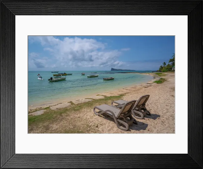 Framed Print : View of beach and turquoise Indian Ocean on sunny day in Cap Malheureux, Mauritius, Indian Ocean, Africa Framed Print : View of beach and turquoise Indian Ocean on sunny day in Cap Malheureux, Mauritius, Indian Ocean, Africa