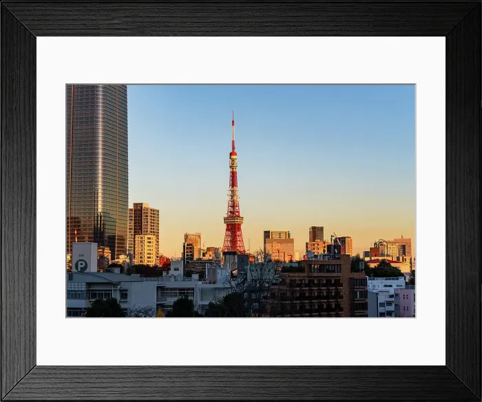Framed Print : Beautiful sunset over the skyline of Tokyo with Toyko Tower, Tokyo, Honshu, Japan, Asia Framed Print : Beautiful sunset over the skyline of Tokyo with Toyko Tower, Tokyo, Honshu, Japan, Asia