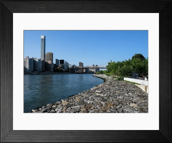 Framed Print : Cityscape from Roosevelt Island, an island in the East River, in the borough of Manhattan between Manhattan Island to the west, and the borough of Queens, on Long Island, to the east, New York City, United States of America, North America Framed Print : Cityscape from Roosevelt Island, an island in the East River, in the borough of Manhattan between Manhattan Island to the west, and the borough of Queens, on Long Island, to the east, New York City, United States of America, North America