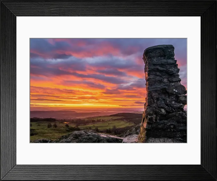 Framed Print : Sunrise view from Gummers How in the Lake District National Park, UNESCO World Heritage Site, Cumbria, England, United Kingdom, Europe Framed Print : Sunrise view from Gummers How in the Lake District National Park, UNESCO World Heritage Site, Cumbria, England, United Kingdom, Europe
