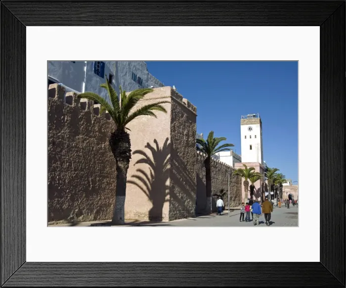 Framed Print : View of the ramparts of the Old City, UNESCO World Heritage Site, Essaouira Framed Print : View of the ramparts of the Old City, UNESCO World Heritage Site, Essaouira