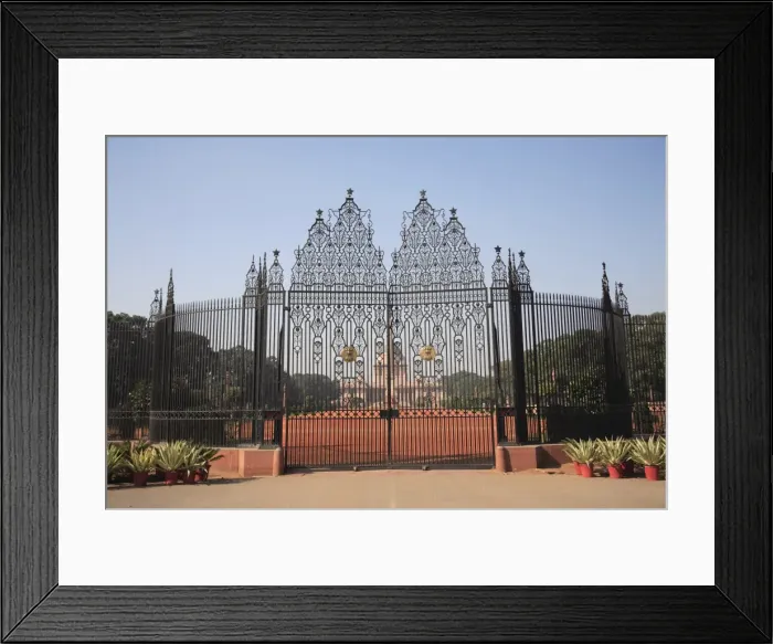 Framed Print : IN70025. Ornate iron gates of Rashtrapati Bhavan Framed Print : IN70025. Ornate iron gates of Rashtrapati Bhavan