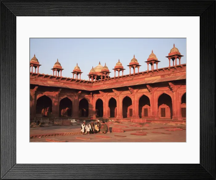 Framed Print : Inner courtyard of Jama Masjid, Fatehpur Sikri, UNESCO World Heritage Site Framed Print : Inner courtyard of Jama Masjid, Fatehpur Sikri, UNESCO World Heritage Site