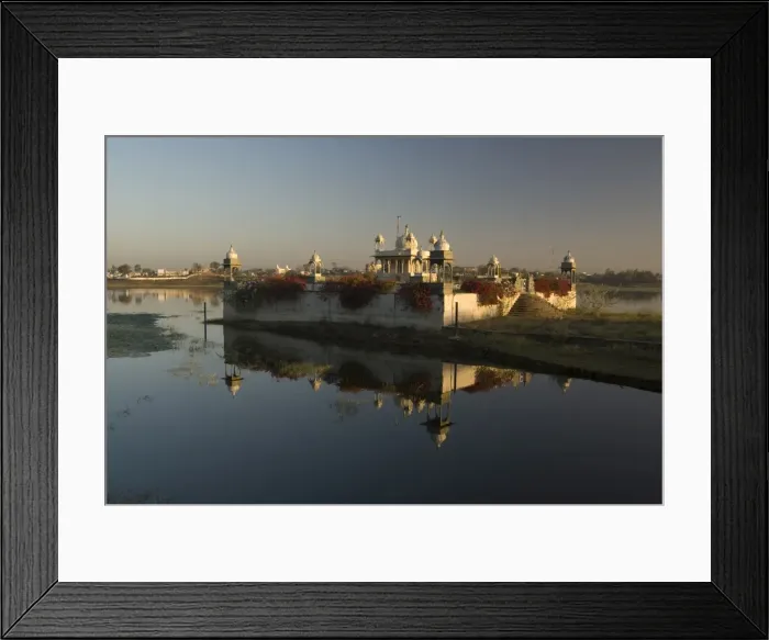Framed Print : Reflection of temple in lake at dawn, Dungarpur, Rajasthan, India, Asia Framed Print : Reflection of temple in lake at dawn, Dungarpur, Rajasthan, India, Asia