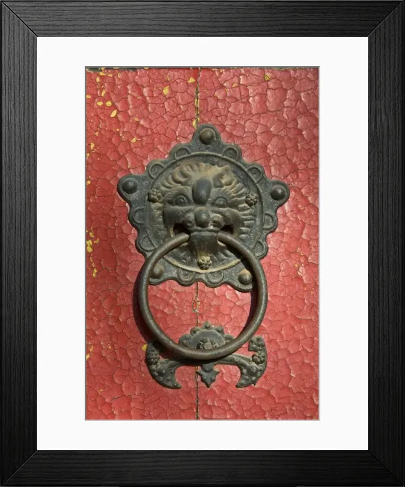 Framed Print : Ornate detail on a traditional door in Simatai, China, Asia Framed Print : Ornate detail on a traditional door in Simatai, China, Asia