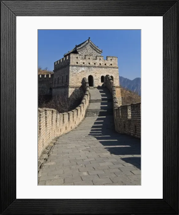 Framed Print : View along the restored section of the Great Wall, UNESCO World Heritage Site Framed Print : View along the restored section of the Great Wall, UNESCO World Heritage Site