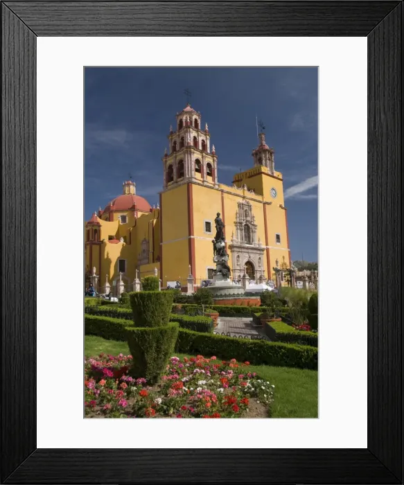 Framed Print : Basilica de Nuestra Senora de Guanajuato with the statue of the Virgin of Guanajuato in front Framed Print : Basilica de Nuestra Senora de Guanajuato with the statue of the Virgin of Guanajuato in front
