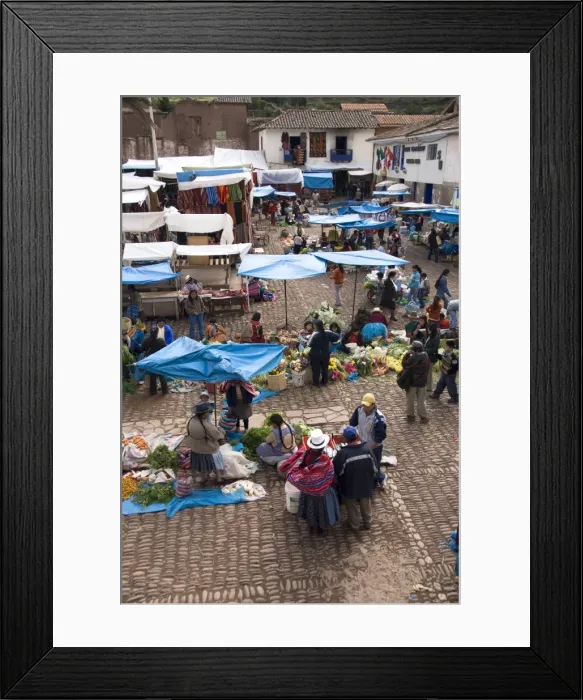 Framed Print : Market in the village of Pisac, The Sacred Valley, Peru, South America Framed Print : Market in the village of Pisac, The Sacred Valley, Peru, South America