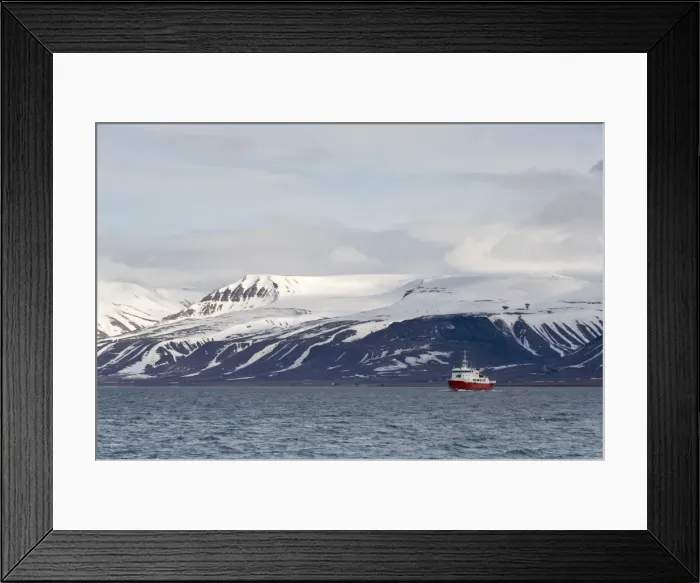 Framed Print : Svalbard Archipelago, Norway, Arctic, Scandinavia, Europe Framed Print : Svalbard Archipelago, Norway, Arctic, Scandinavia, Europe