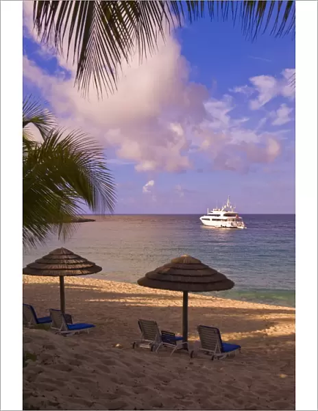 Yacht off Long Beach (Baie Longue), St. Martin (St. Maarten), Netherlands Antilles