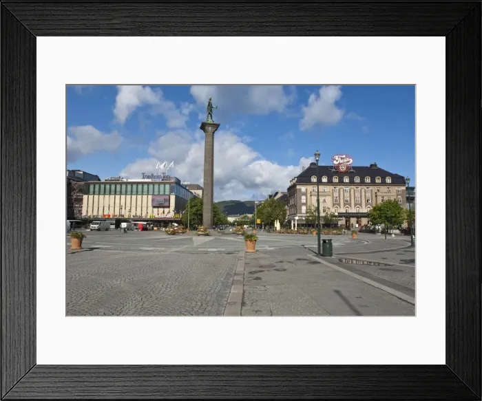 Framed Print : Market Square, Trondheim, Norway, Scandinavia, Europe Framed Print : Market Square, Trondheim, Norway, Scandinavia, Europe
