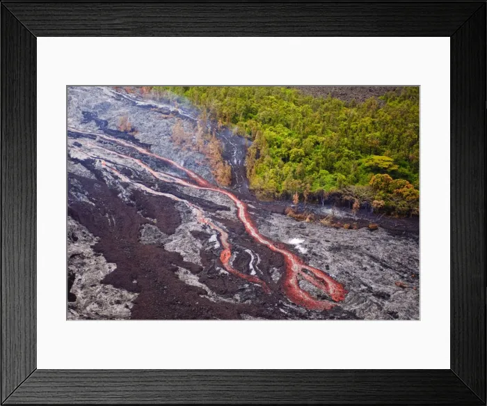 Framed Print : Lava flowing from Kilauea Volcano, Hawaii Volcanoes National Park, UNESCO World Heritage Site Framed Print : Lava flowing from Kilauea Volcano, Hawaii Volcanoes National Park, UNESCO World Heritage Site