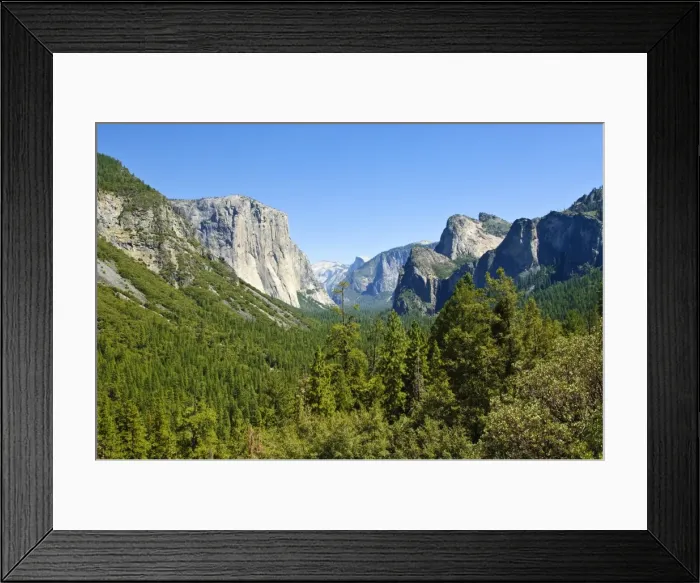 Framed Print : El Capitan and Yosemite Valley, Yosemite National Park, UNESCO World Heritage Site Framed Print : El Capitan and Yosemite Valley, Yosemite National Park, UNESCO World Heritage Site