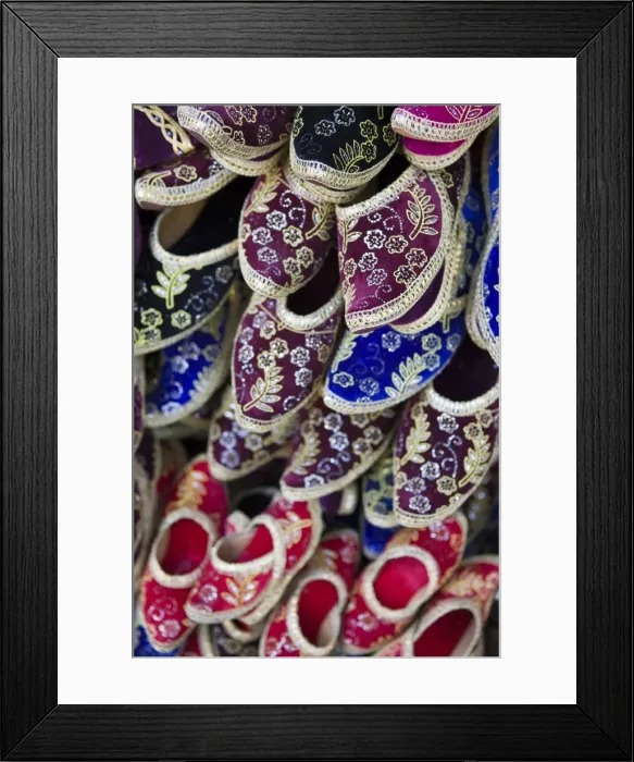 Framed Print : Traditional Turkish shoes for sale, Grand Bazaar (Grand Bazaar), Istanbul, Turkey, Europe Framed Print : Traditional Turkish shoes for sale, Grand Bazaar (Grand Bazaar), Istanbul, Turkey, Europe