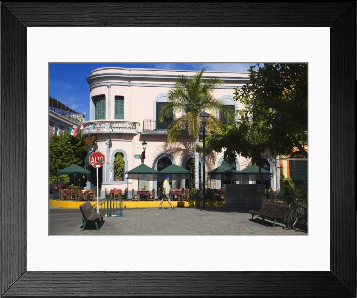 Framed Print : Restaurant in Machado Square in Old Town District, Mazatlan, Sinaloa State Framed Print : Restaurant in Machado Square in Old Town District, Mazatlan, Sinaloa State
