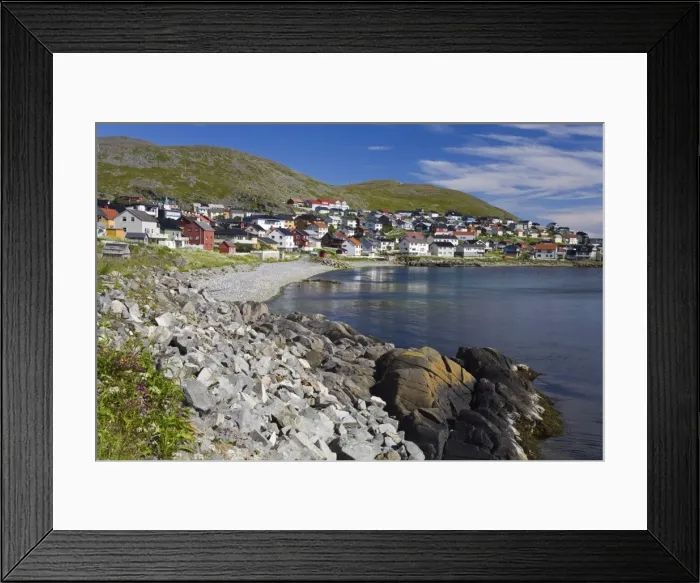 Framed Print : Houses in Honningsvag Port, Mageroya Island, Finnmark Region, Arctic Ocean Framed Print : Houses in Honningsvag Port, Mageroya Island, Finnmark Region, Arctic Ocean