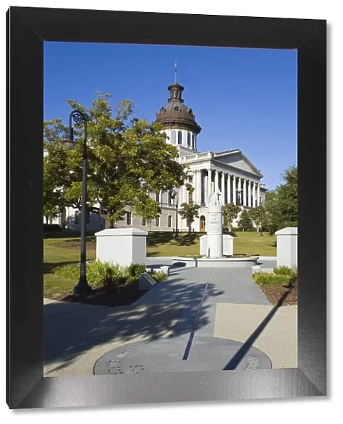 Police Memorial and State Capitol Building, Columbia, South Carolina, United States of America