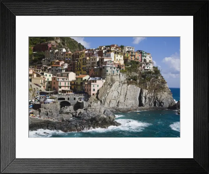 Framed Print : Manarola, Cinque Terre, UNESCO World Heritage Site, Liguria, Italy, Europe Framed Print : Manarola, Cinque Terre, UNESCO World Heritage Site, Liguria, Italy, Europe