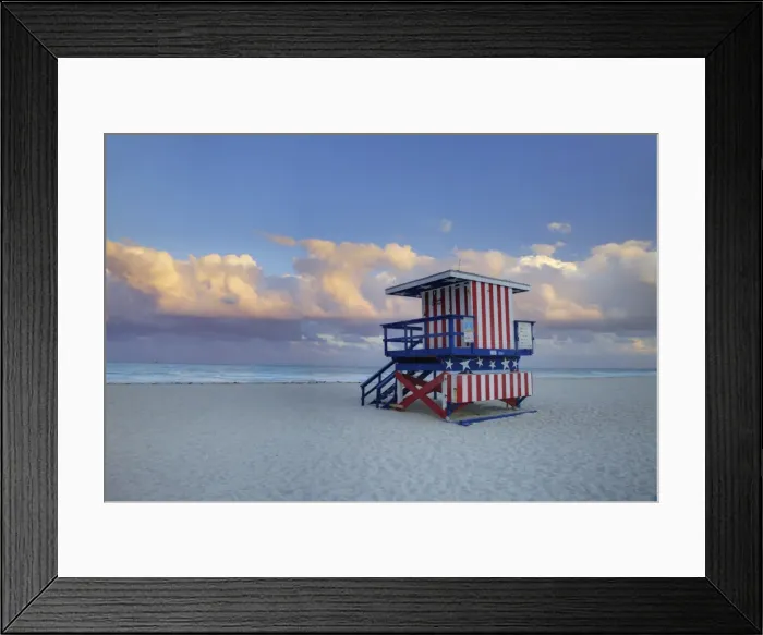 Framed Print : Lifeguard stand on South Beach, Miami Beach, Florida, United States of America Framed Print : Lifeguard stand on South Beach, Miami Beach, Florida, United States of America