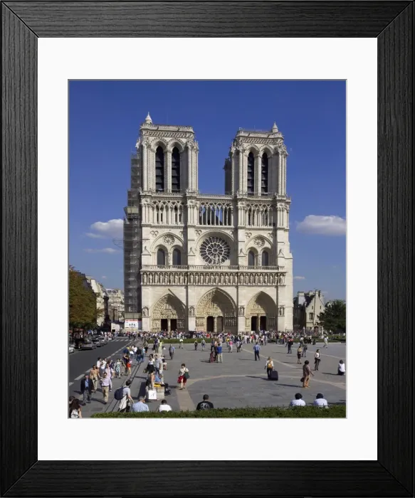 Framed Print : Notre Dame, Paris, France, Europe Framed Print : Notre Dame, Paris, France, Europe