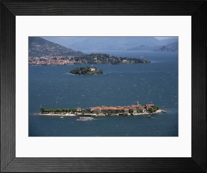 Framed Print : Isola dei Pescatori and Isola Madre, Stresa, Lake Maggiore, Piedmont, Italy, Europe Framed Print : Isola dei Pescatori and Isola Madre, Stresa, Lake Maggiore, Piedmont, Italy, Europe