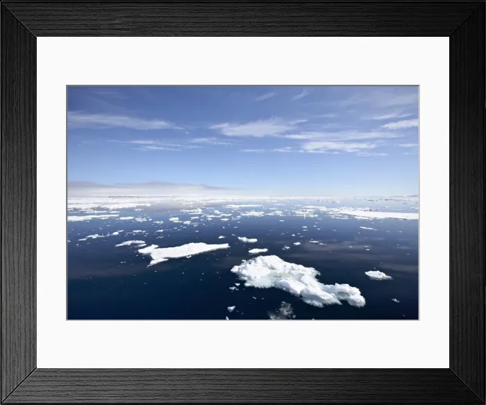 Framed Print : Icebergs and blue water, Svalbard Islands, Arctic, Norway, Europe Framed Print : Icebergs and blue water, Svalbard Islands, Arctic, Norway, Europe