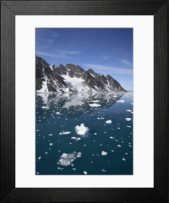 Framed Print : Fugle Fjord, Spitsbergen Island, Arctic, Norway, Europe Framed Print : Fugle Fjord, Spitsbergen Island, Arctic, Norway, Europe
