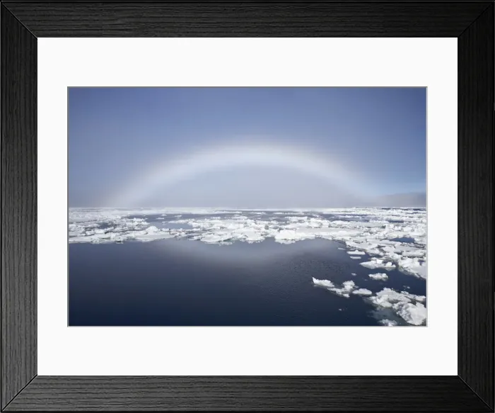 Framed Print : Anthelion, Svalbard Islands, Arctic, Norway, Europe Framed Print : Anthelion, Svalbard Islands, Arctic, Norway, Europe