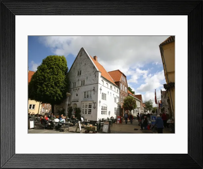 Framed Print : Street scene in Tonder, Jutland, Denmark, Scandinavia, Europe Framed Print : Street scene in Tonder, Jutland, Denmark, Scandinavia, Europe