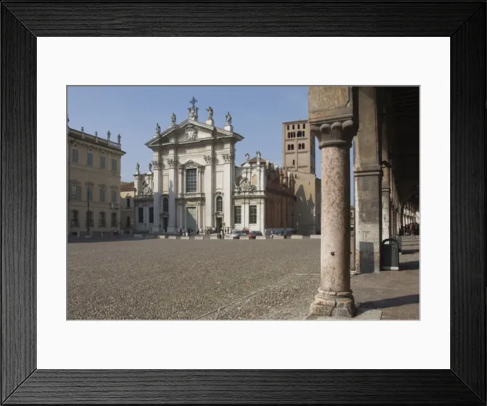 Framed Print : Piazza Sordello and the Duomo, Mantua, Lombardy, Italy, Europe Framed Print : Piazza Sordello and the Duomo, Mantua, Lombardy, Italy, Europe