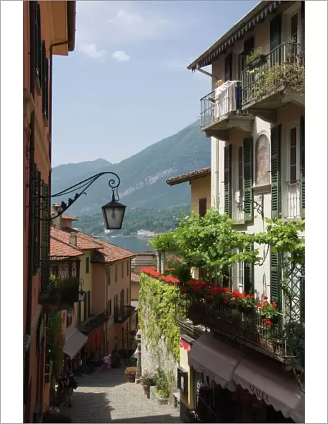 A street in Bellagio, Lake Como, Lombardy, Italy, Europe