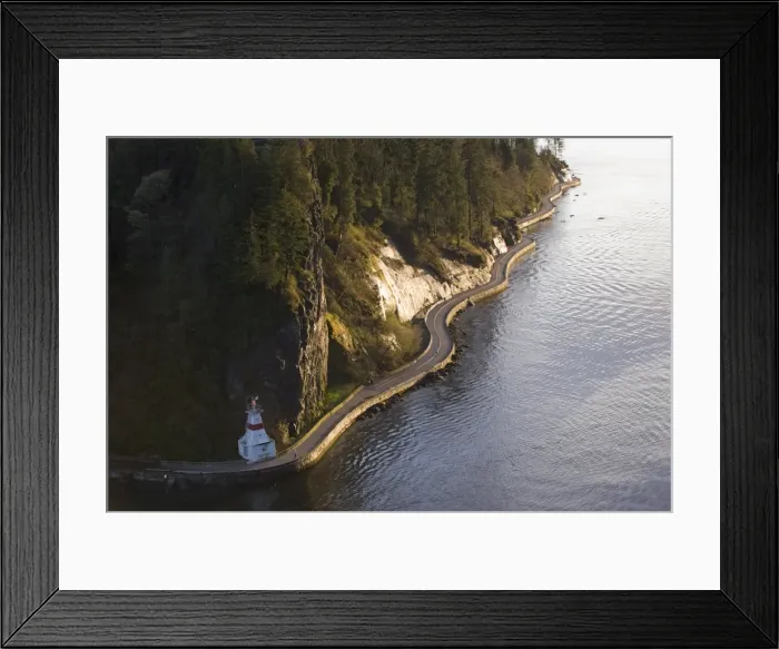 Framed Print : Light beacon on the seawall promenade in Stanley Park, Burrard Inlet, Vancouver Framed Print : Light beacon on the seawall promenade in Stanley Park, Burrard Inlet, Vancouver