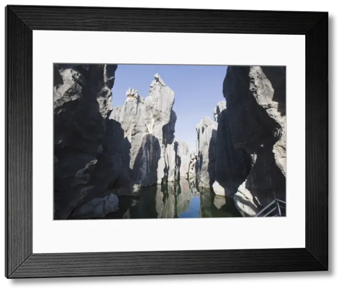 Framed Print : Shilin Stone Forest, UNESCO World Heritage Site, Yunnan Province, China, Asia Framed Print : Shilin Stone Forest, UNESCO World Heritage Site, Yunnan Province, China, Asia