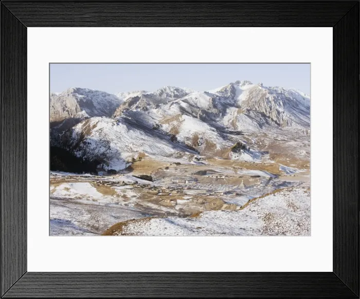 Framed Print : Snow capped mountains surrounding Langmusi town, on borders of Gansu and Sichuan Provinces Framed Print : Snow capped mountains surrounding Langmusi town, on borders of Gansu and Sichuan Provinces