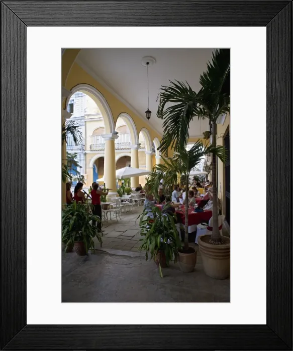 Framed Print : Female reed trio playing to diners at the Santo Angel restaurant, Plaza Vieja Framed Print : Female reed trio playing to diners at the Santo Angel restaurant, Plaza Vieja